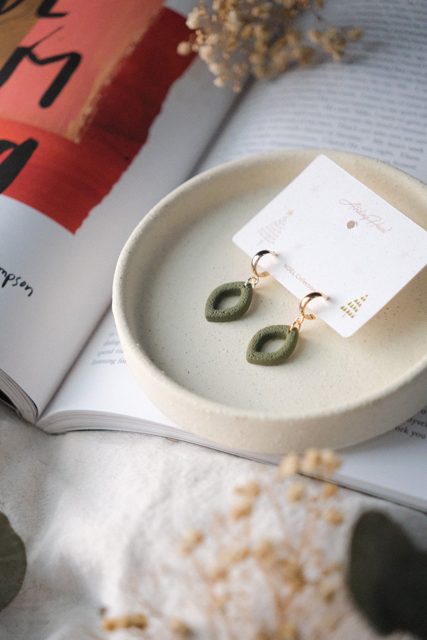 AURELIA Avocado Dark Green