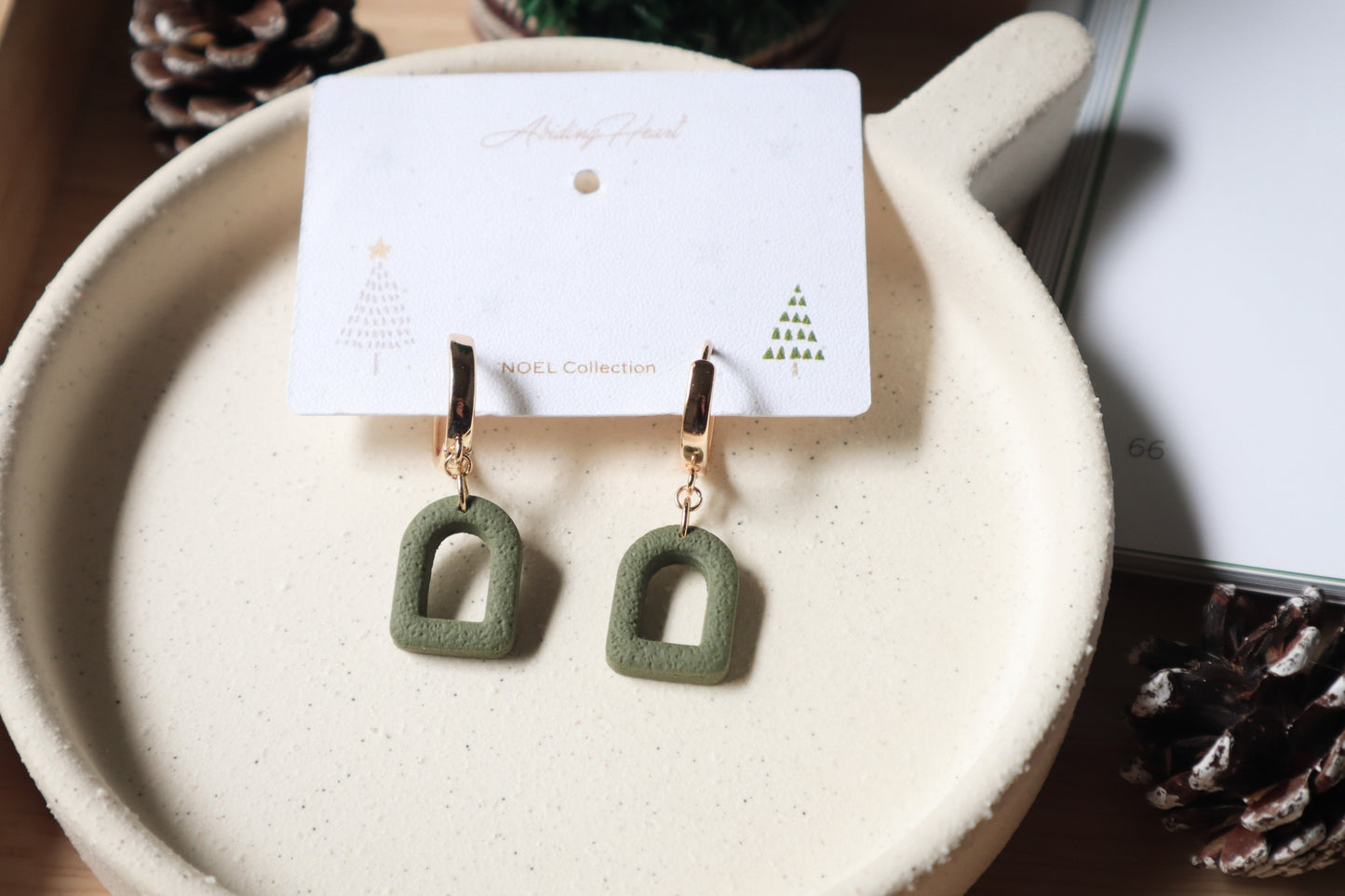 LEIA Avocado Dark Green